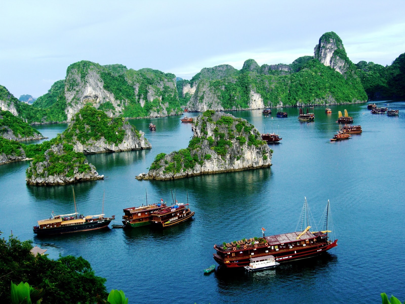 5N4D Tour: Ho Chi Minh City – Hanoi – Sapa – Ninh Binh – Ha Long (including airfare)